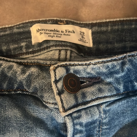Abercrombie Distressed Blue Jeans - Picture 3 of 5